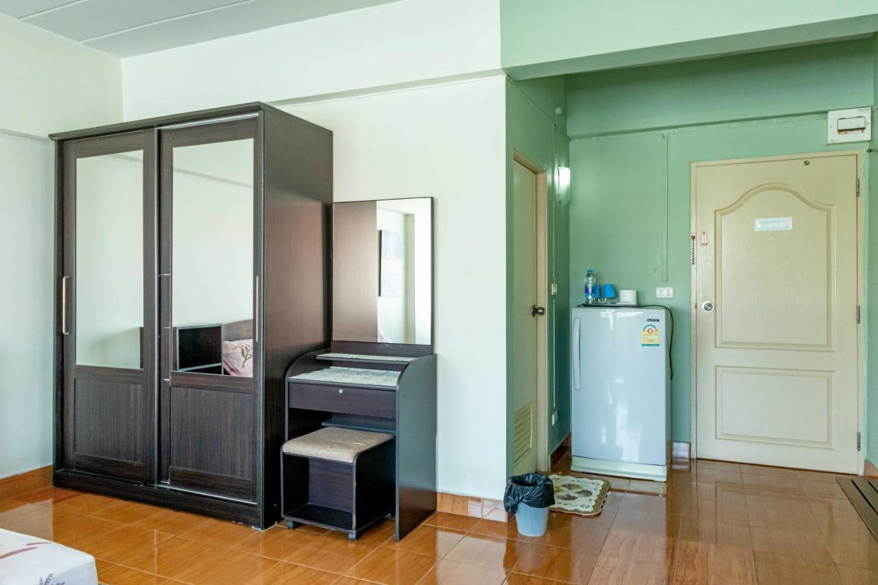 Benjaratch Boutique Apartment Bangkok Exterior foto